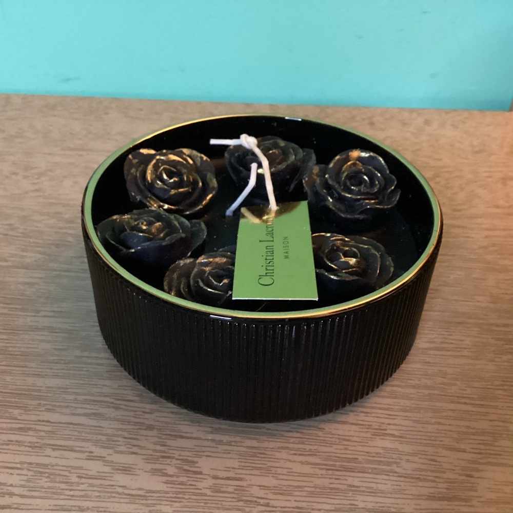 Christian Lacroix Black Rose Candle Midnight Garden Scent NWT - Picture 5 of 7